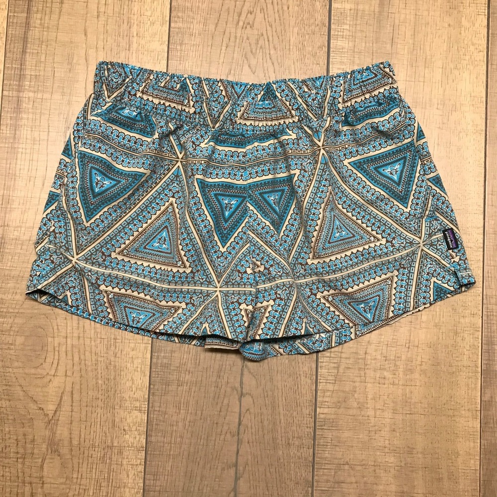Patagonia Shorts Womens Size M Blue Barely Baggies Aztec 2 in Lightweight Beach